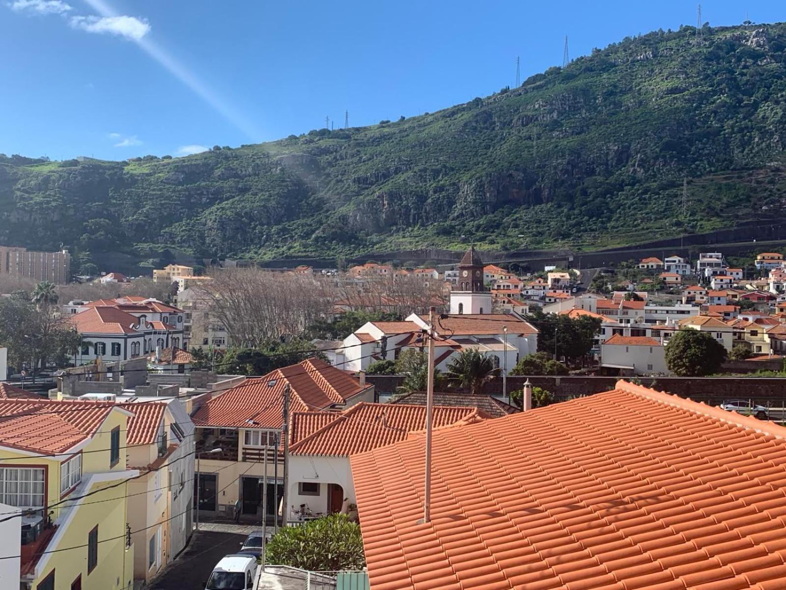 Machico Center W/ Terrace 5 Min Beach Bagian luar foto
