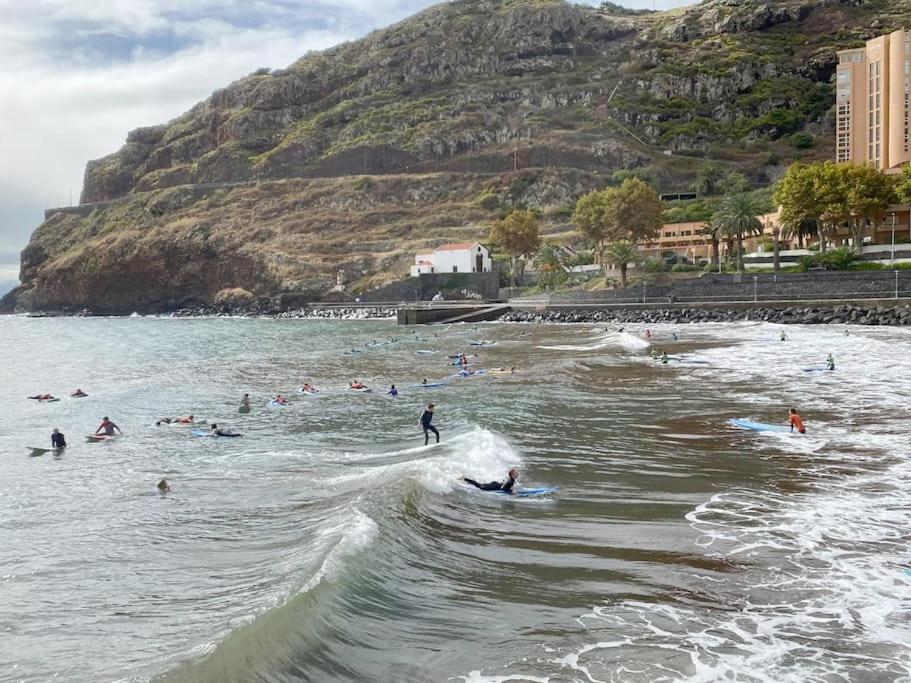 Machico Center W/ Terrace 5 Min Beach Bagian luar foto